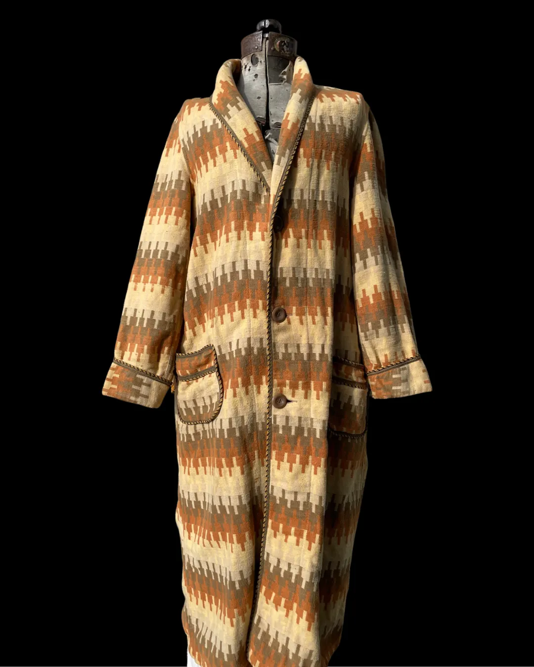 1930s/40s Neutral Blanket Robe