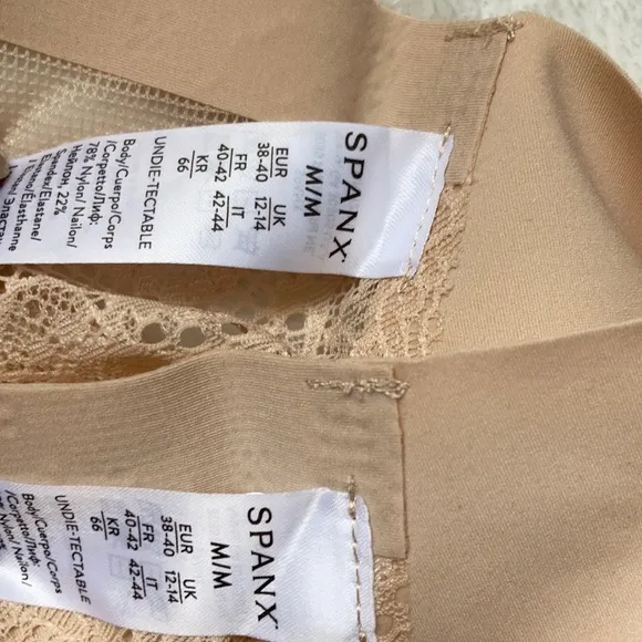 (2) SPANX Undie-Tectable Lace Bikini  ,Size M/M