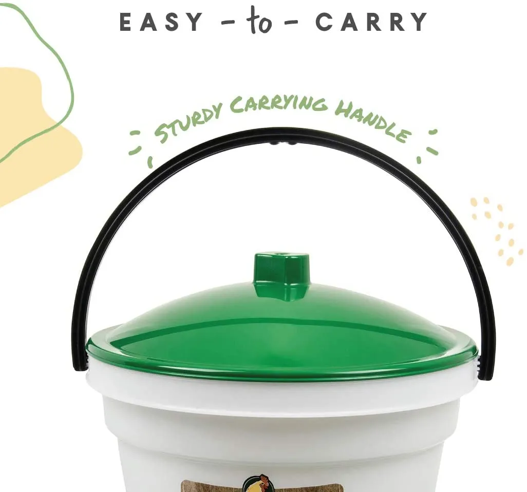 3.5 Gallon plastic Easy Fill Drinker from Harris Farms