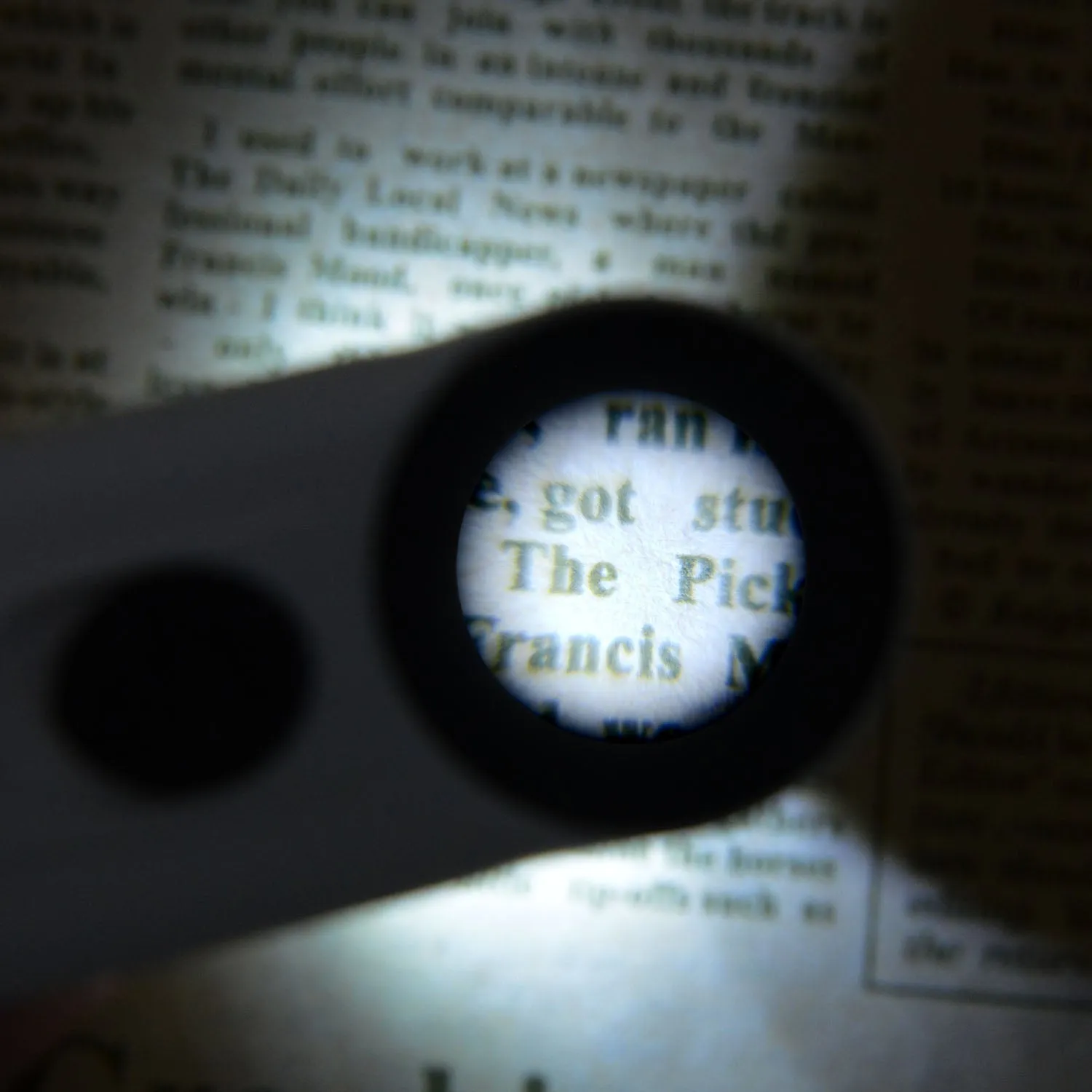 40X Handheld Magnifier with 2-LED Light (Glass lens)