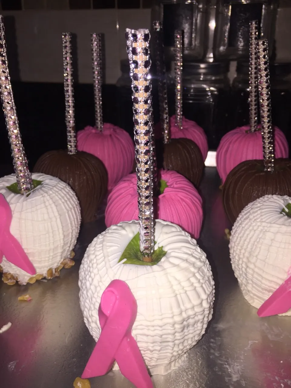 Apples – Chocolate Covered/Dipped (Breast Cancer )