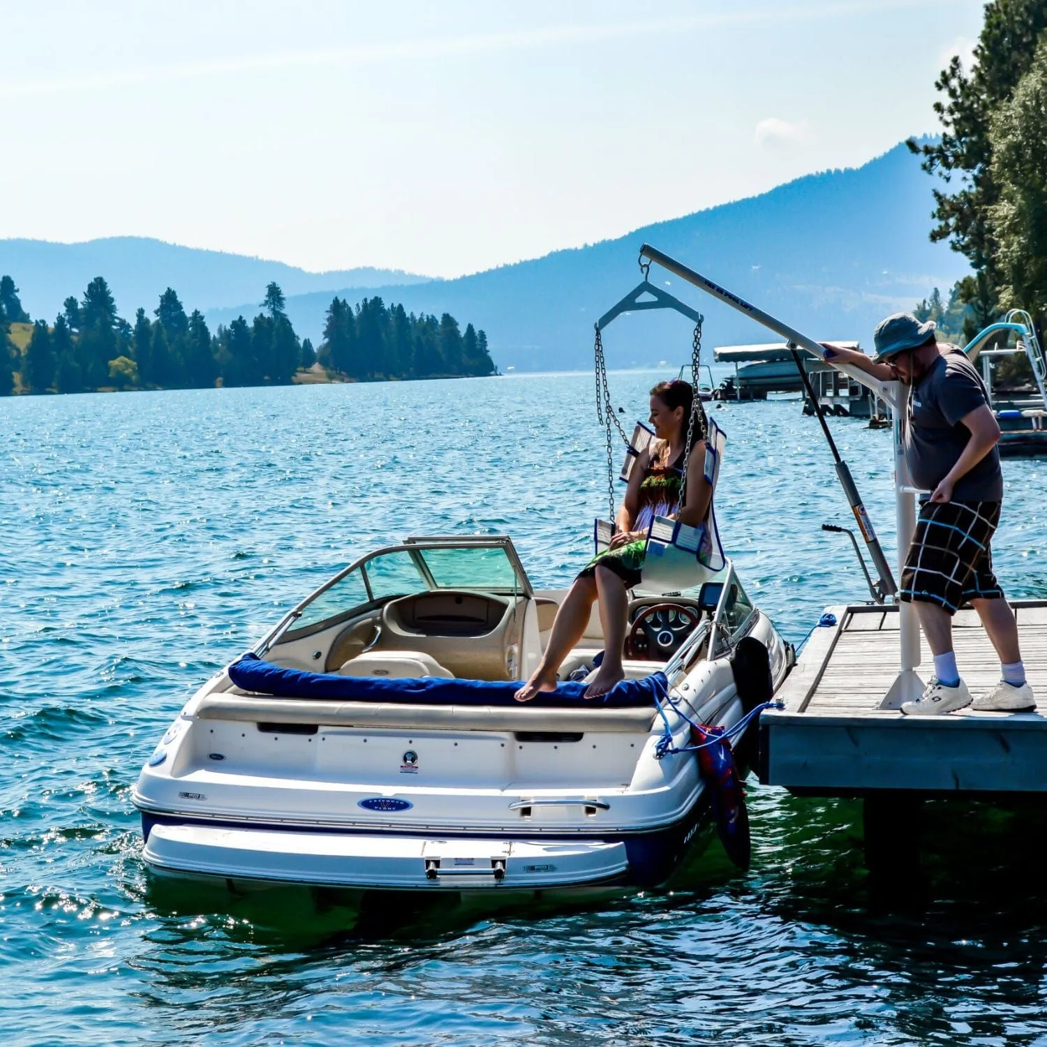 Aqua Creek EZ2 Pool Lift