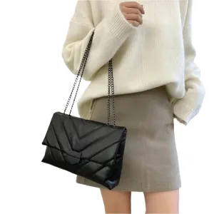 Ariel - Timeless Elegance and Lightweight Woman's Crossbody Bag
