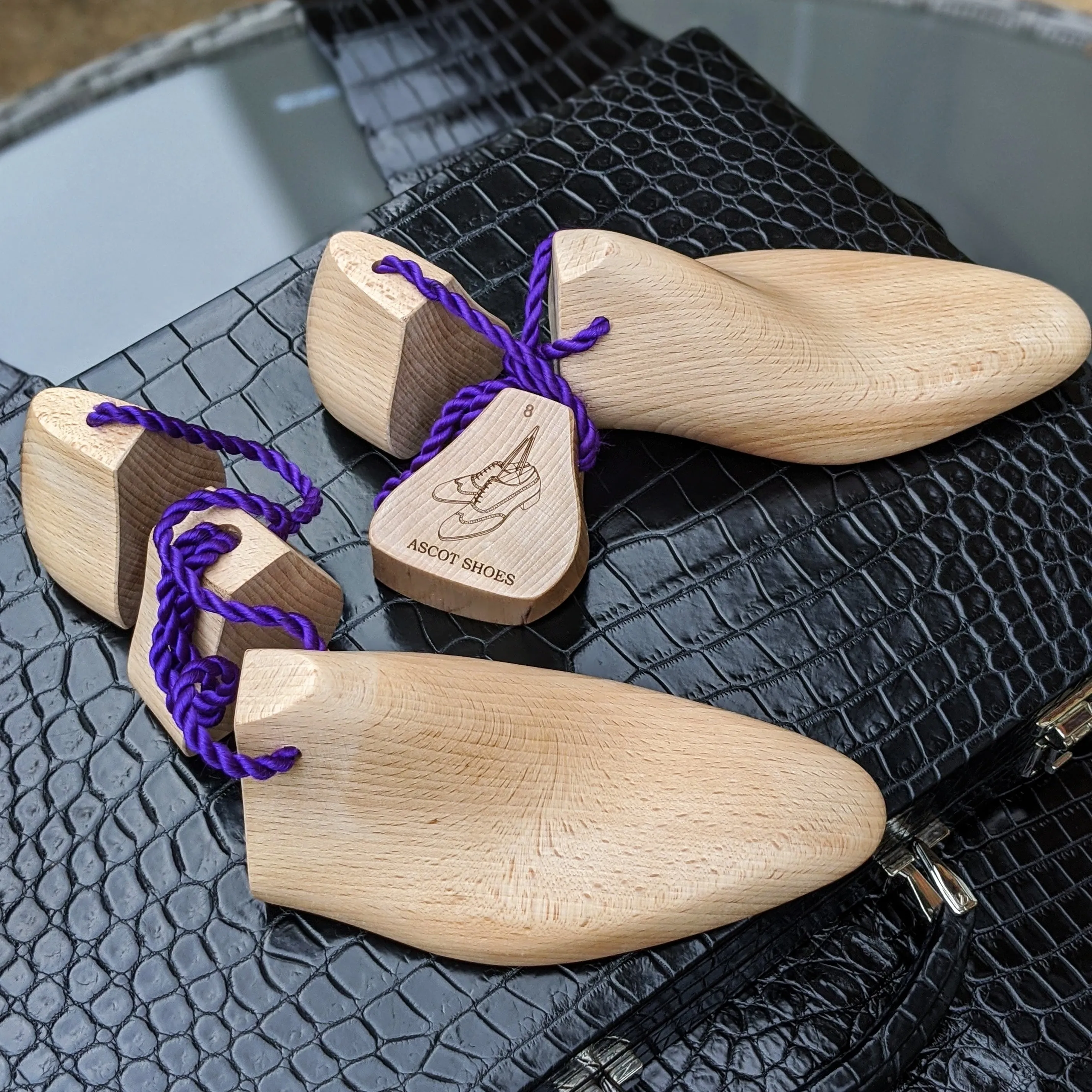Ascot Double Monk - White Alligator