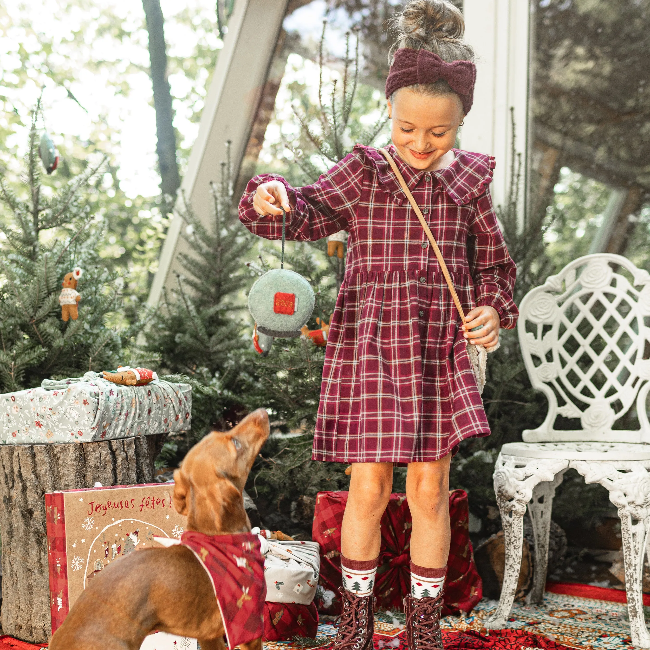 Bandeau bourgogne en maille avec une boucle, enfant || Burgundy knitted headband with buckle, child