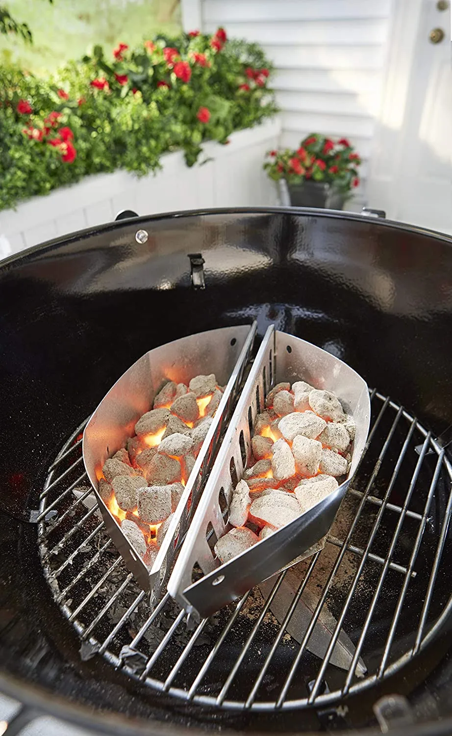 Brand new Weber Char-Baskets! Box is slightly damaged, contents are perfect! these holders allow for convenient indirect cooking.