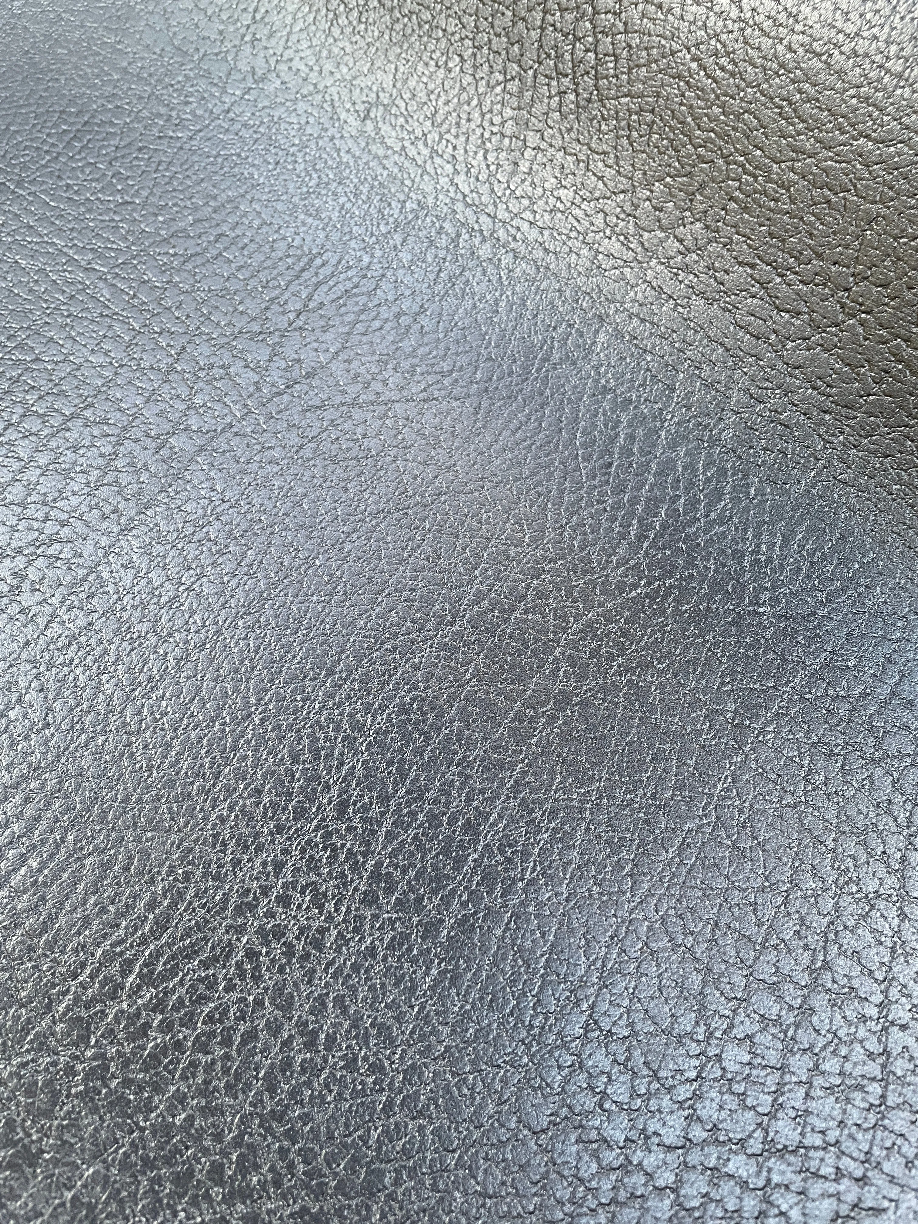 Buff Cow Side | Black | 2.5mm | 19 sq.ft | From $160 ea.