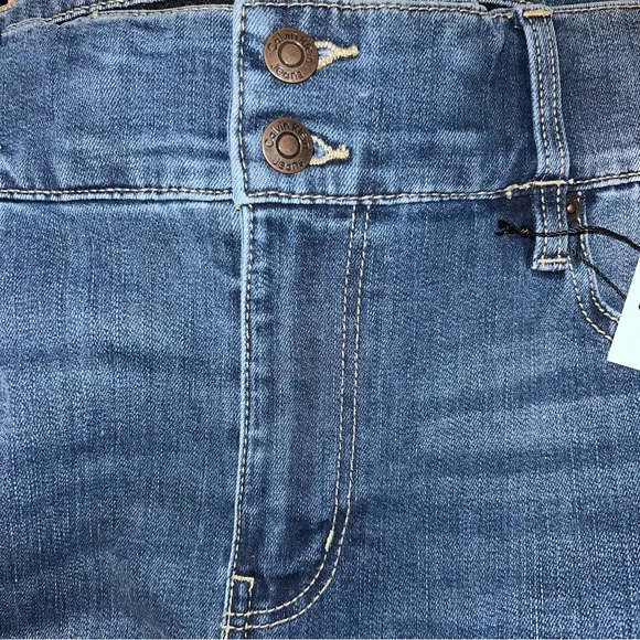 Calvin Klein sz 16W med blue wash zip up 2 button stretch High Rise Skinny Jeans