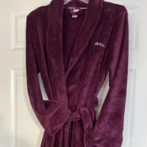 CALVIN KLEIN Women's Bathrobe NWT Size XS-S