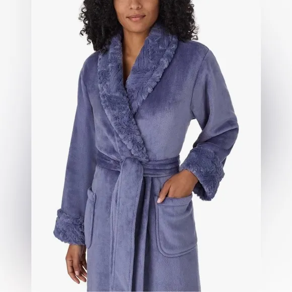 Carole Hochman Women's Shawl Collar Plush Robe Purple Soft Fleece w/ Sherpa Trim