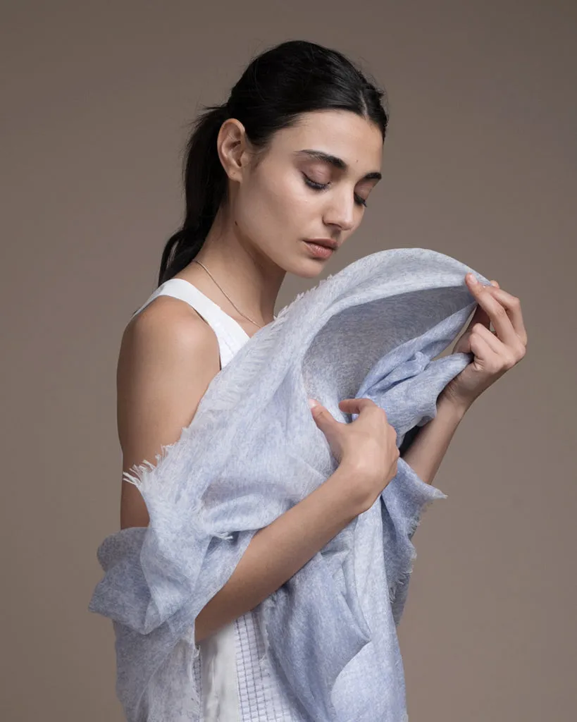 CASHMERE WHISPER WEIGHT WRAP