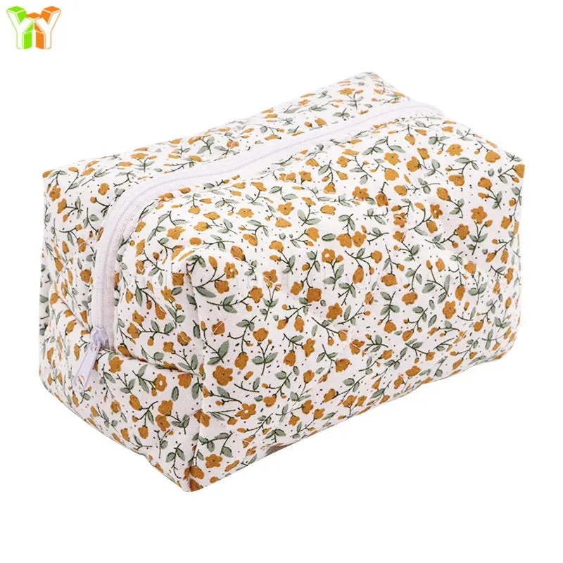 Custom Logo  Floral Puffy Quilted Makeup Bag Travel Toiletry Tote Cosmetics Pouch Floral Cosmetic Bag