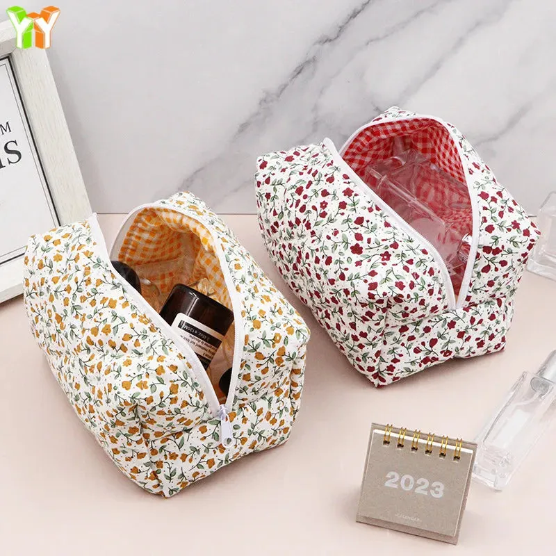 Custom Logo  Floral Puffy Quilted Makeup Bag Travel Toiletry Tote Cosmetics Pouch Floral Cosmetic Bag