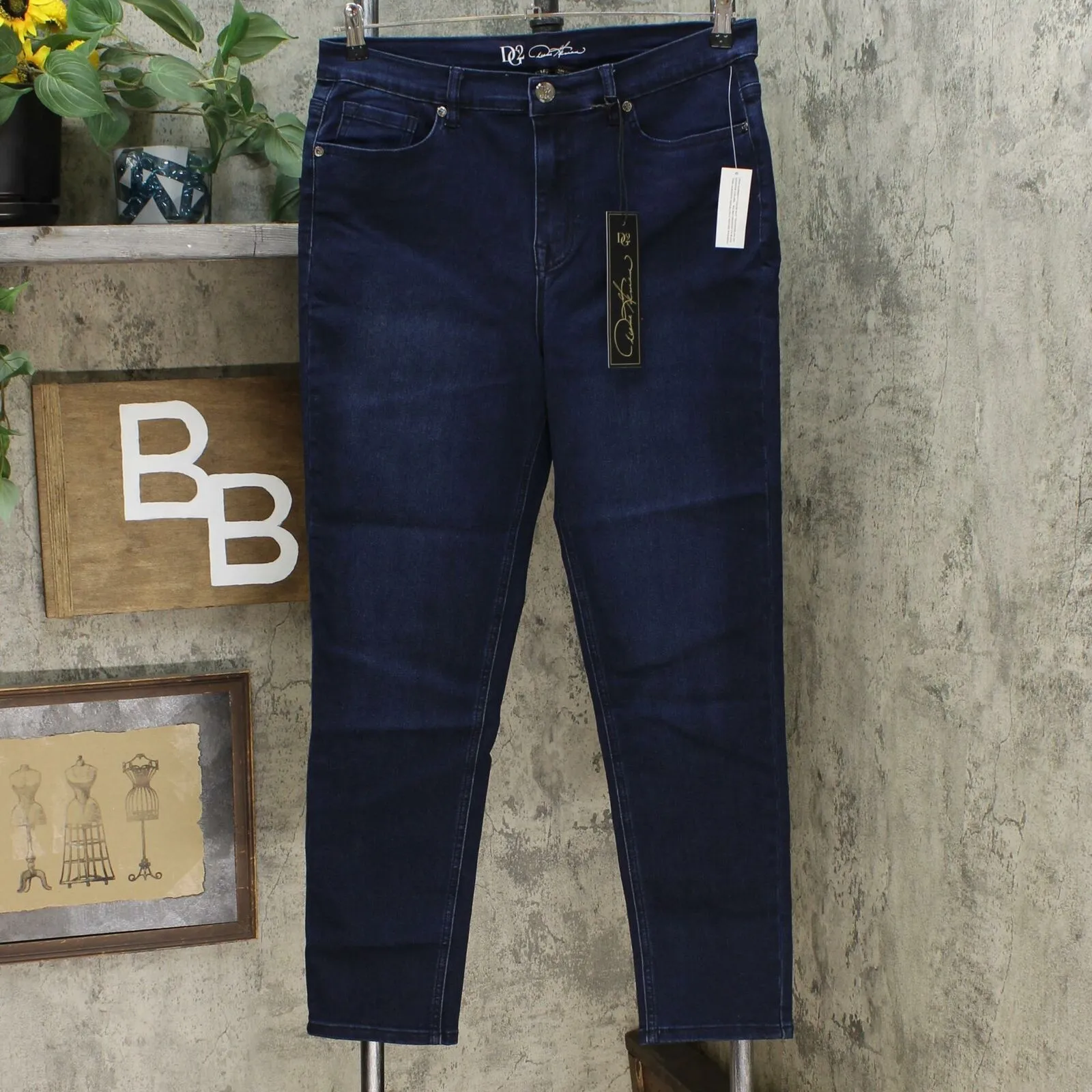 DG2 by Diane Gilman Women's Virtual Stretch Skinny Jeans