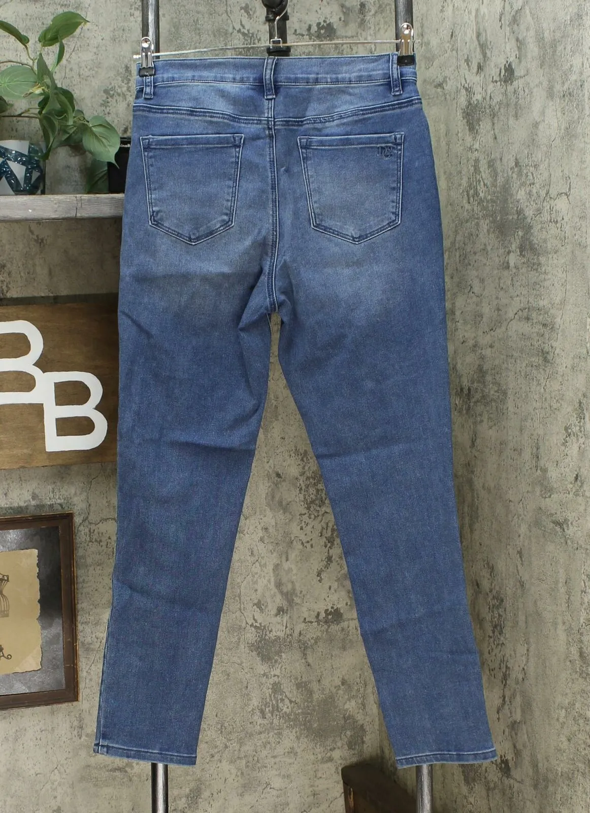 DG2 by Diane Gilman Women's Virtual Stretch Skinny Jeans