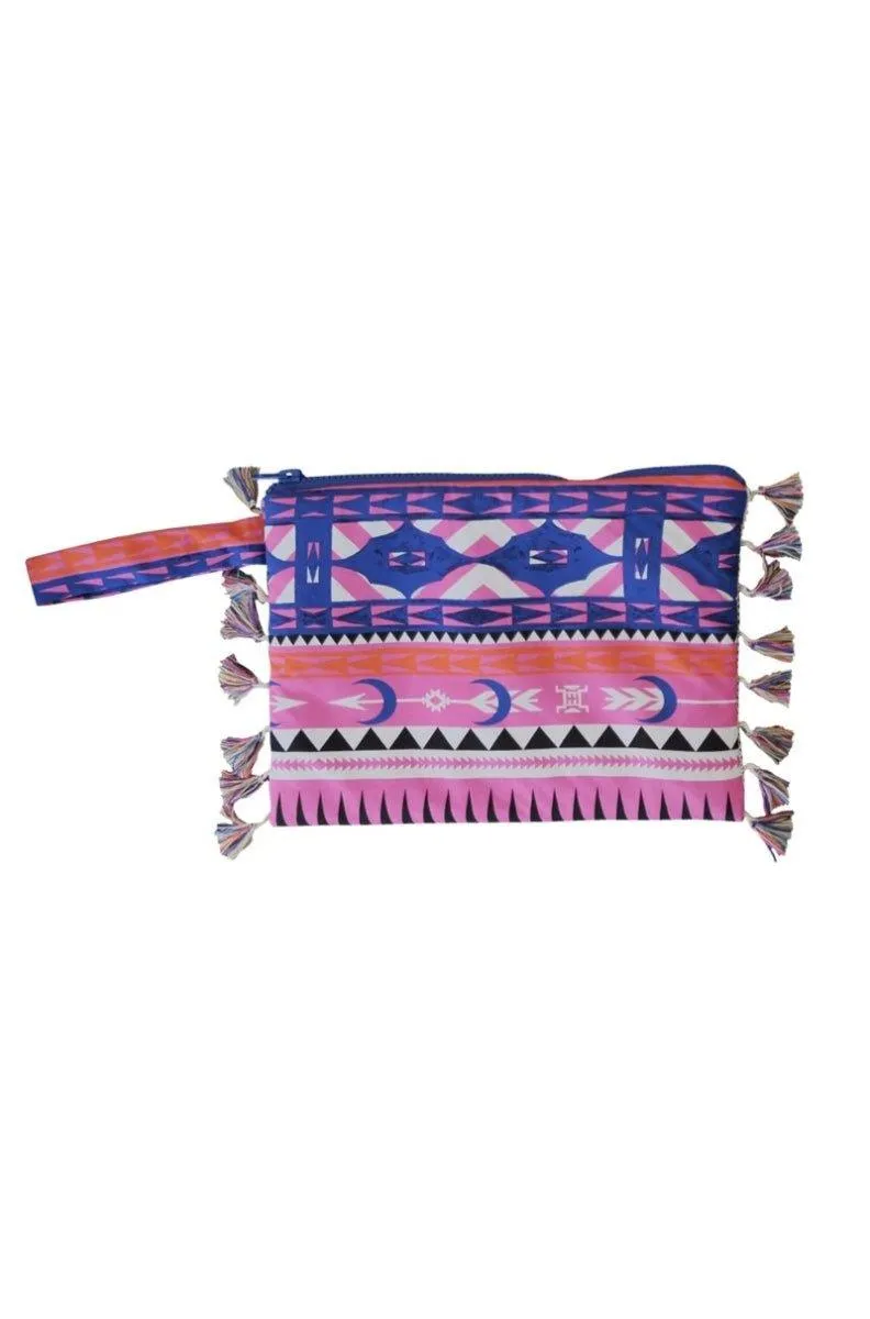 Endemic Pouch