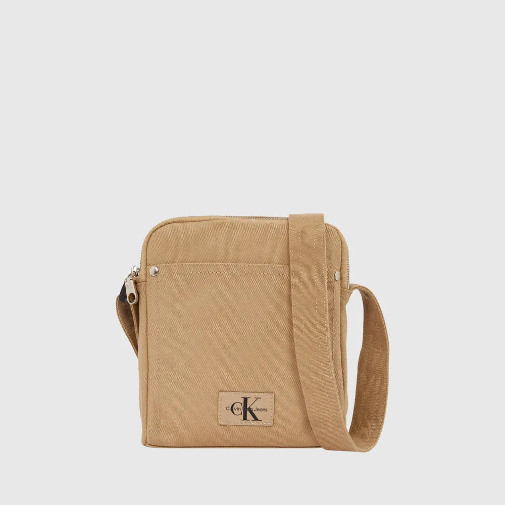 Essentials Reporter Bag - Tan