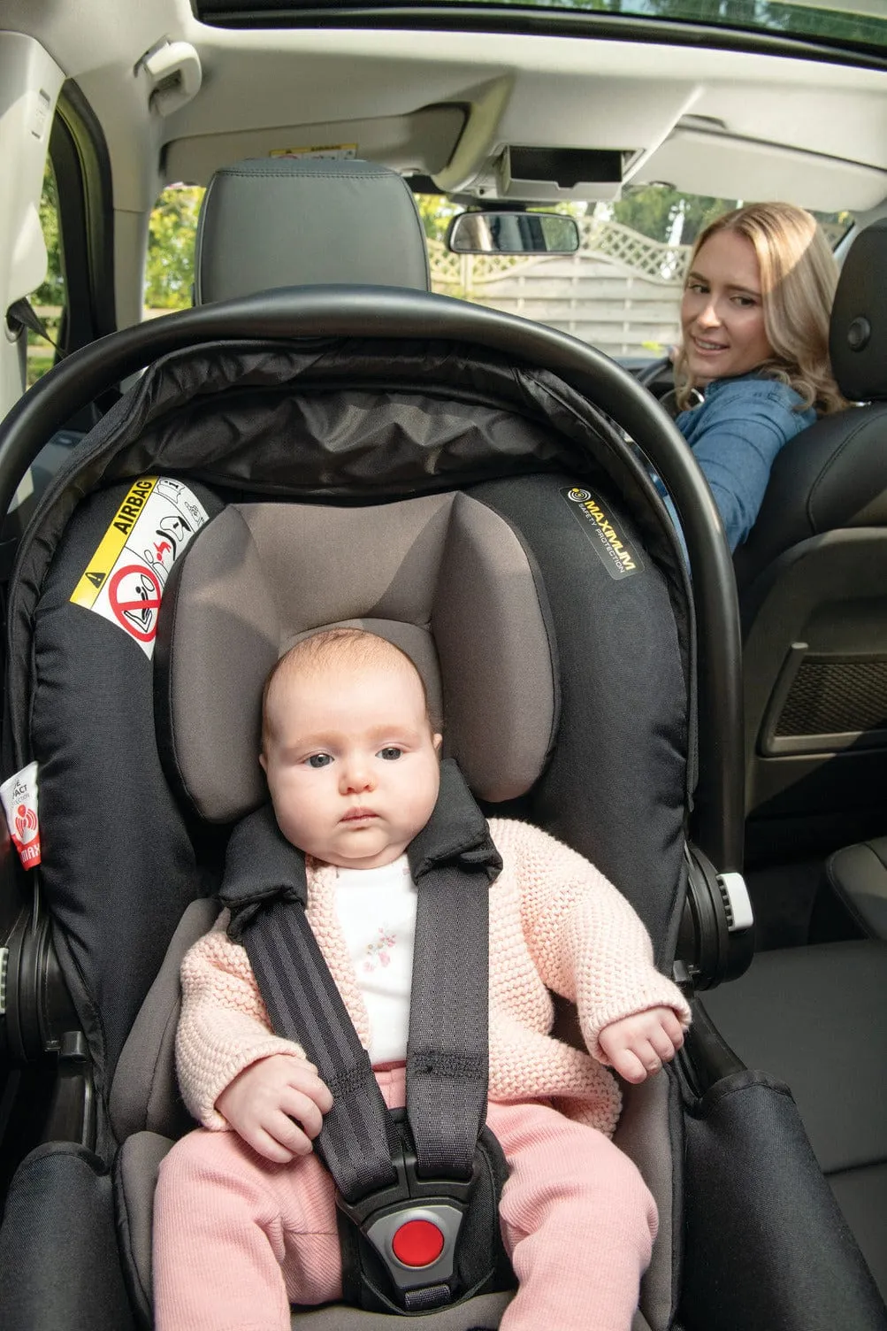 Graco SnugEssentials i-Size Car Seat - Midnight Black