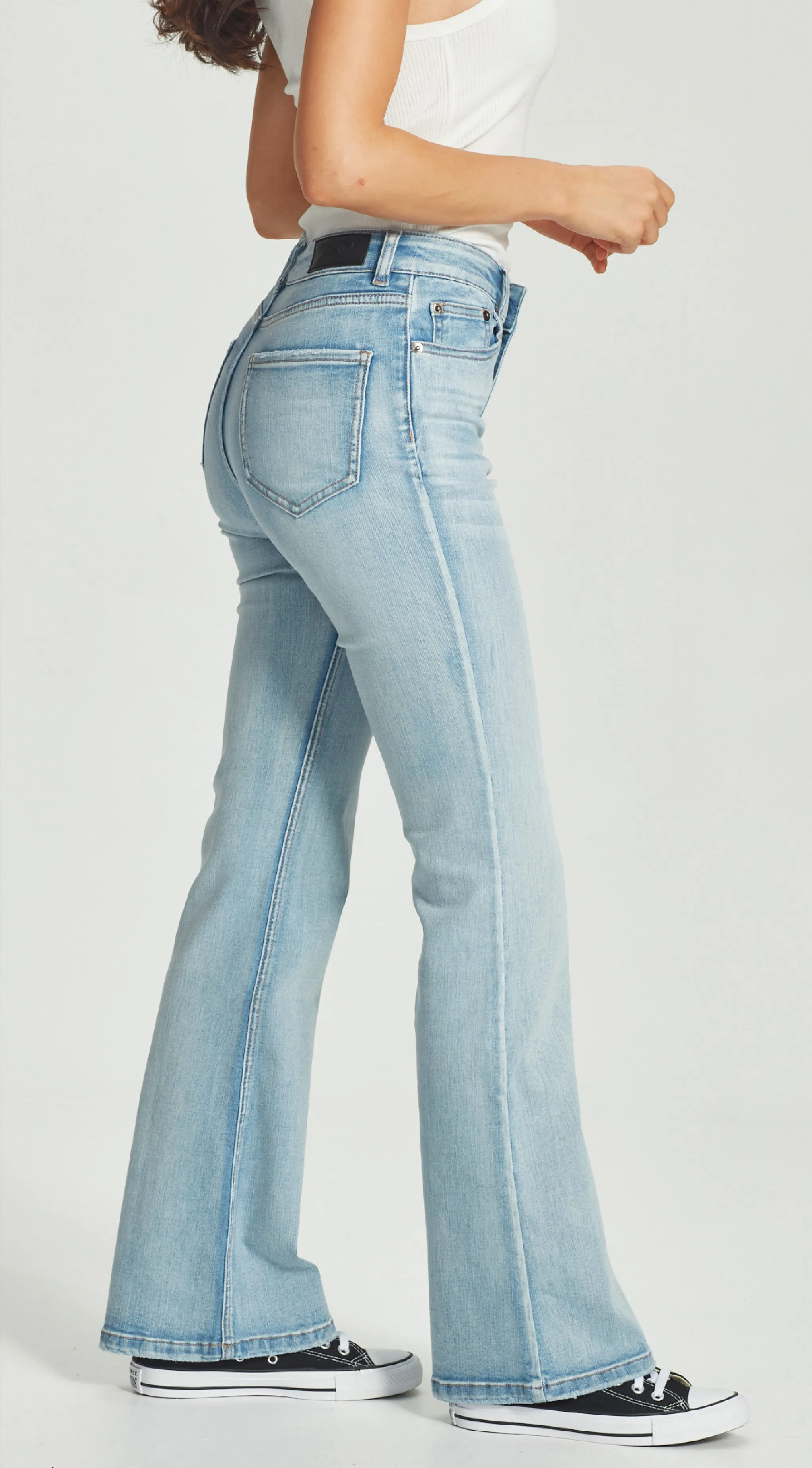 HARRI | Jean Pale Blue