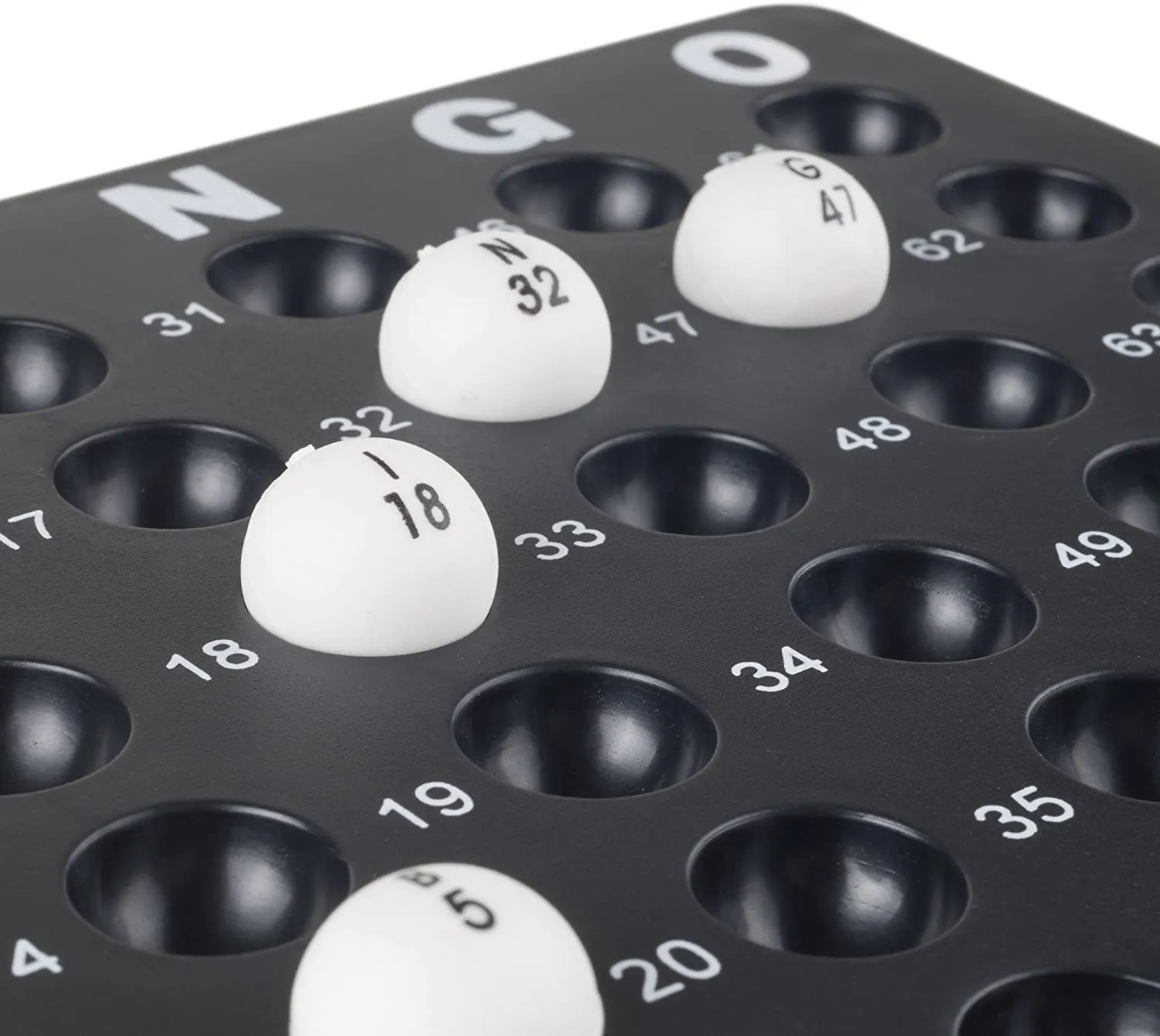 Hey! Play! Complete Bingo Set Board Game! Great for parties or family nights at home, recommended for children age 8 and older! Retails $55 