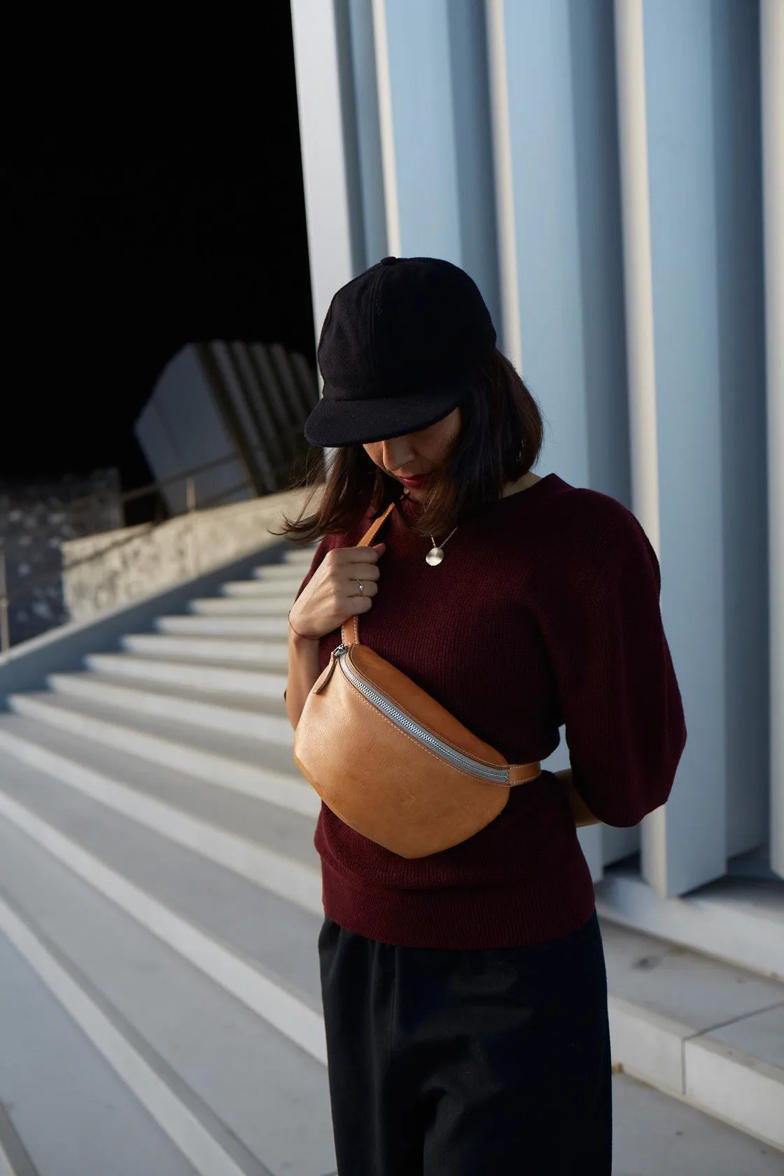 Hip bag in natural