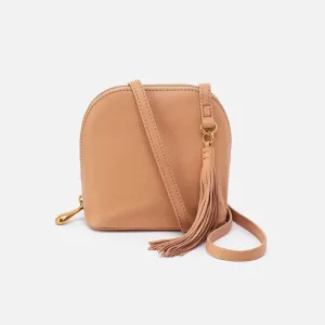 HOBO Nash Crossbody in Pebbled Leather - Sandstorm