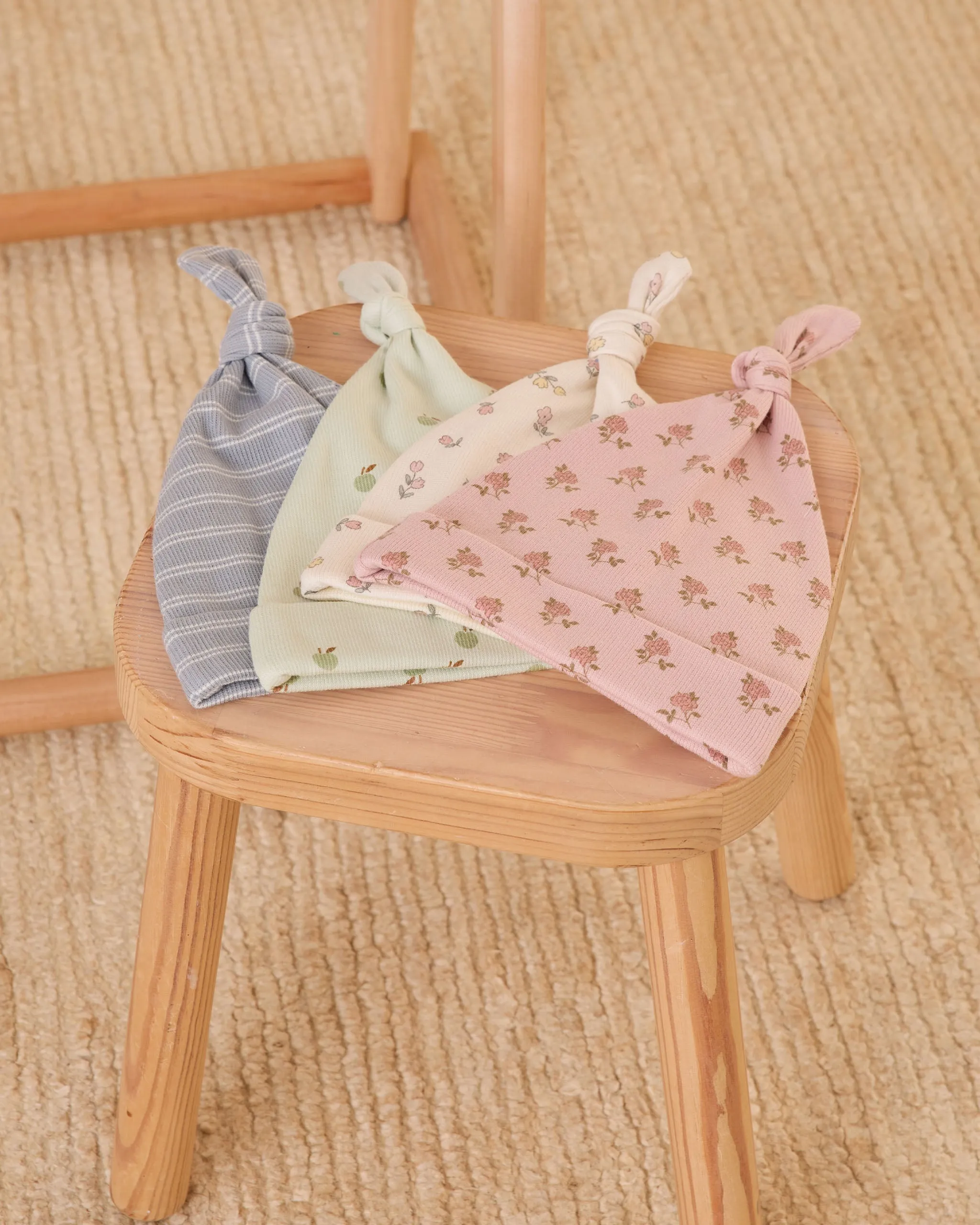 Knotted Baby Gown   Hat Set || Blue Pinstripe