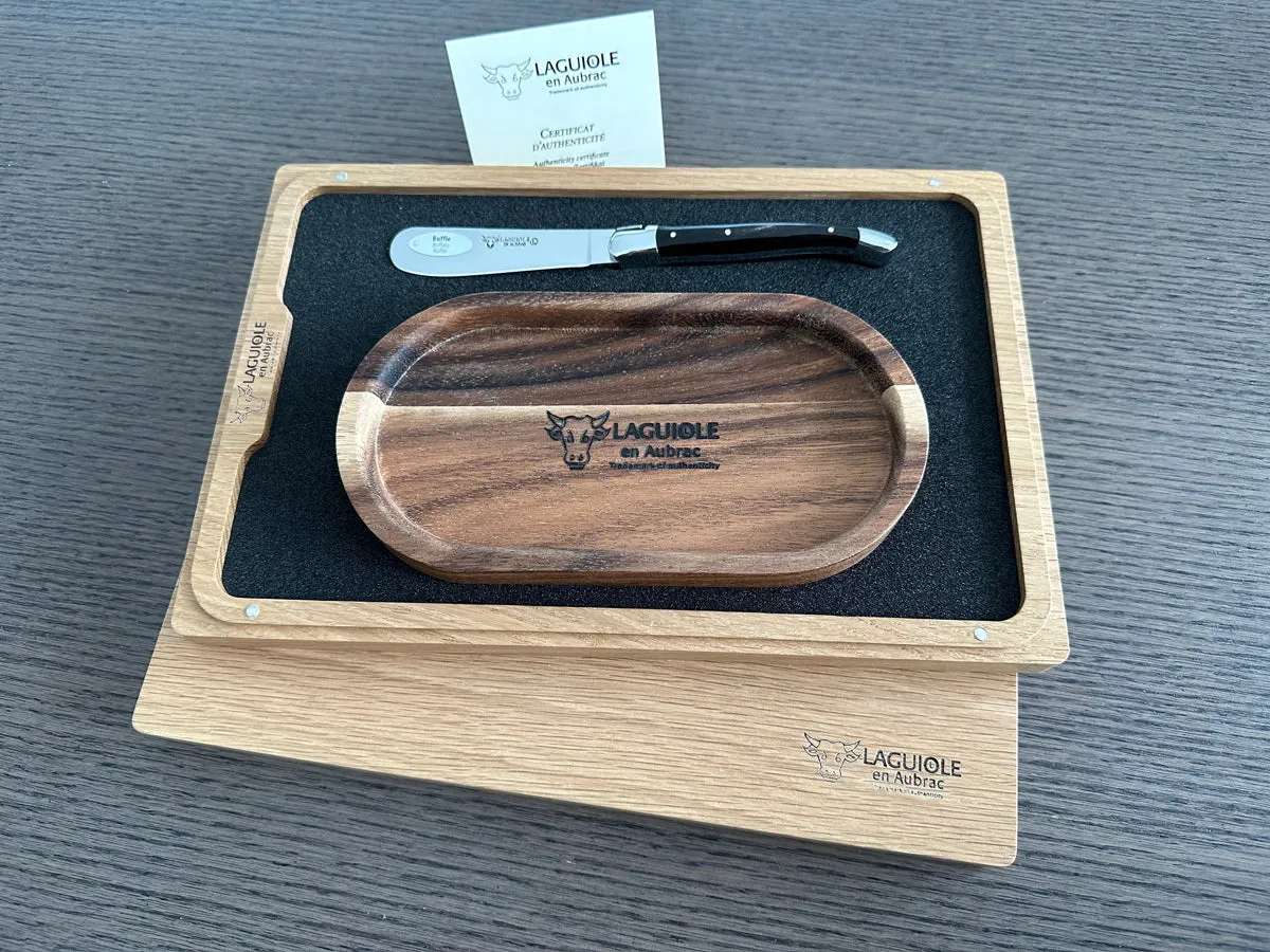 Laguiole en Aubrac Handcrafted Butter & Soft Cheese Knife With Buffalo Horn Handle & Oak Wood Rest Set