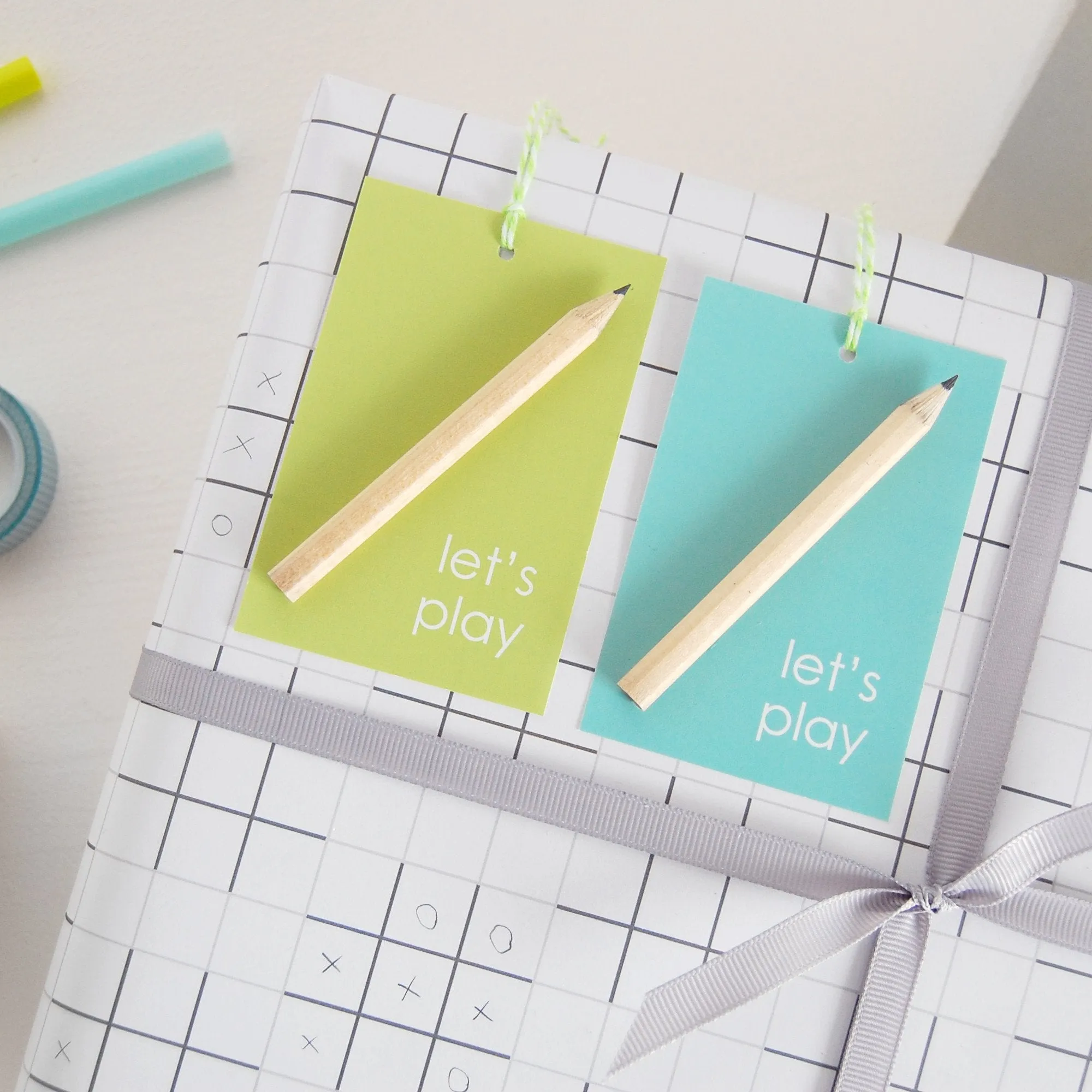 Let's Play Noughts And Crosses Wrapping Paper Set