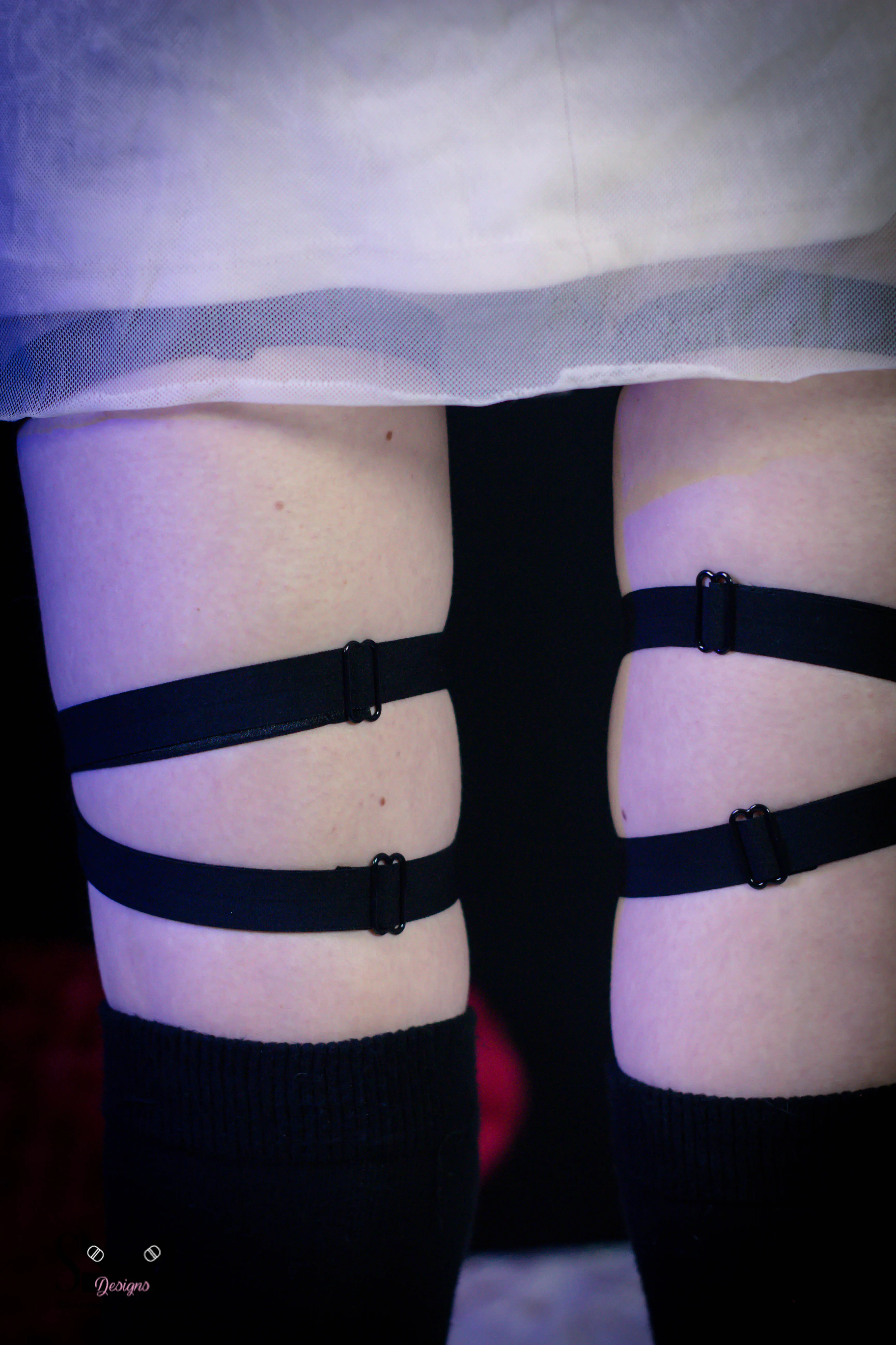 Lilah adjustable leg harness belt