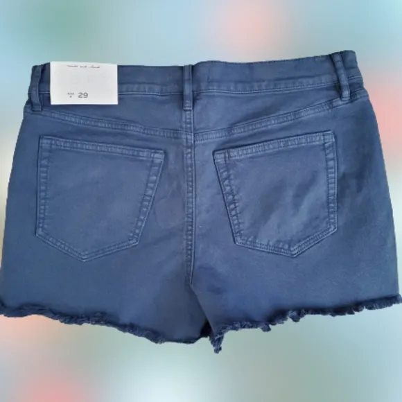 LOFT mid rise frayed hem denim shorts, 33&quot;, blue