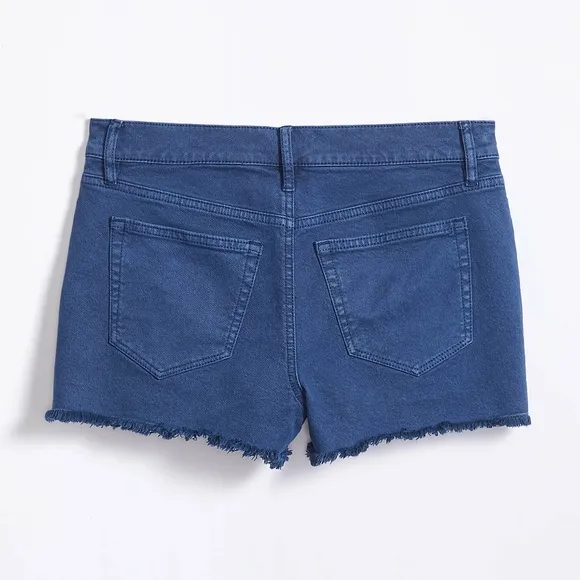 LOFT mid rise frayed hem denim shorts, 33&quot;, blue