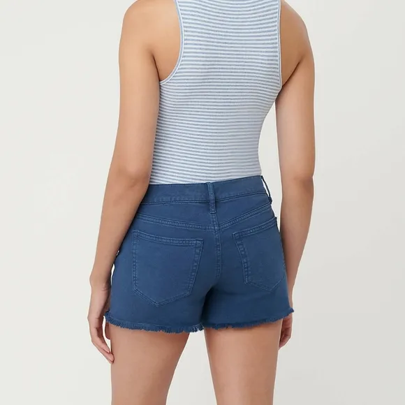 LOFT mid rise frayed hem denim shorts, 33&quot;, blue