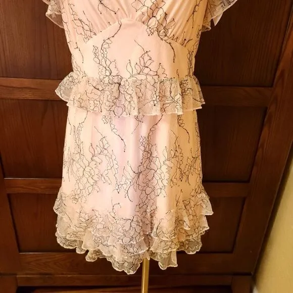 Lovers and Friends Revolve Adaline Mini Dress in Soft Blush Lace Prom Dress
