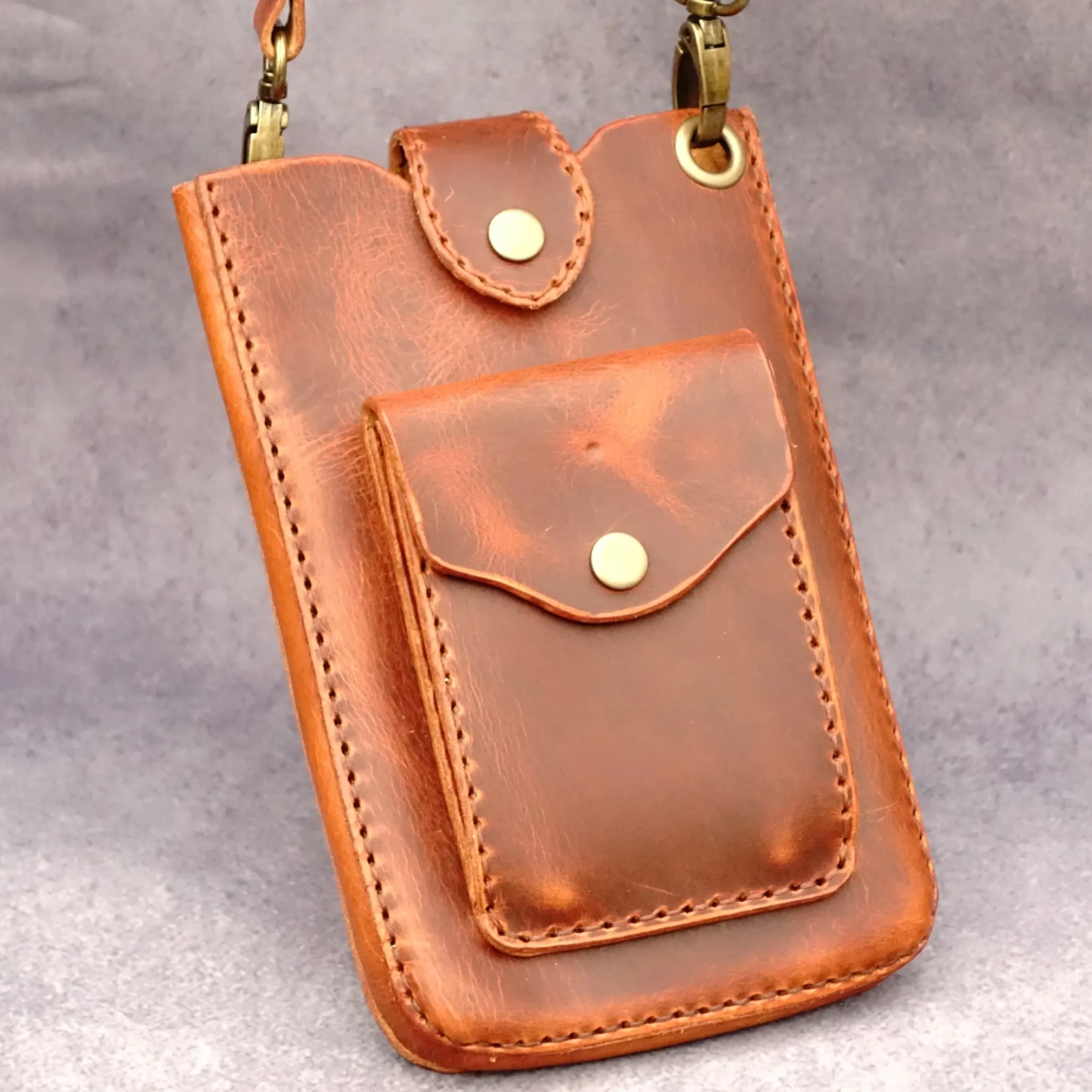 M Handmade Leather Crossbody Bag - Brown