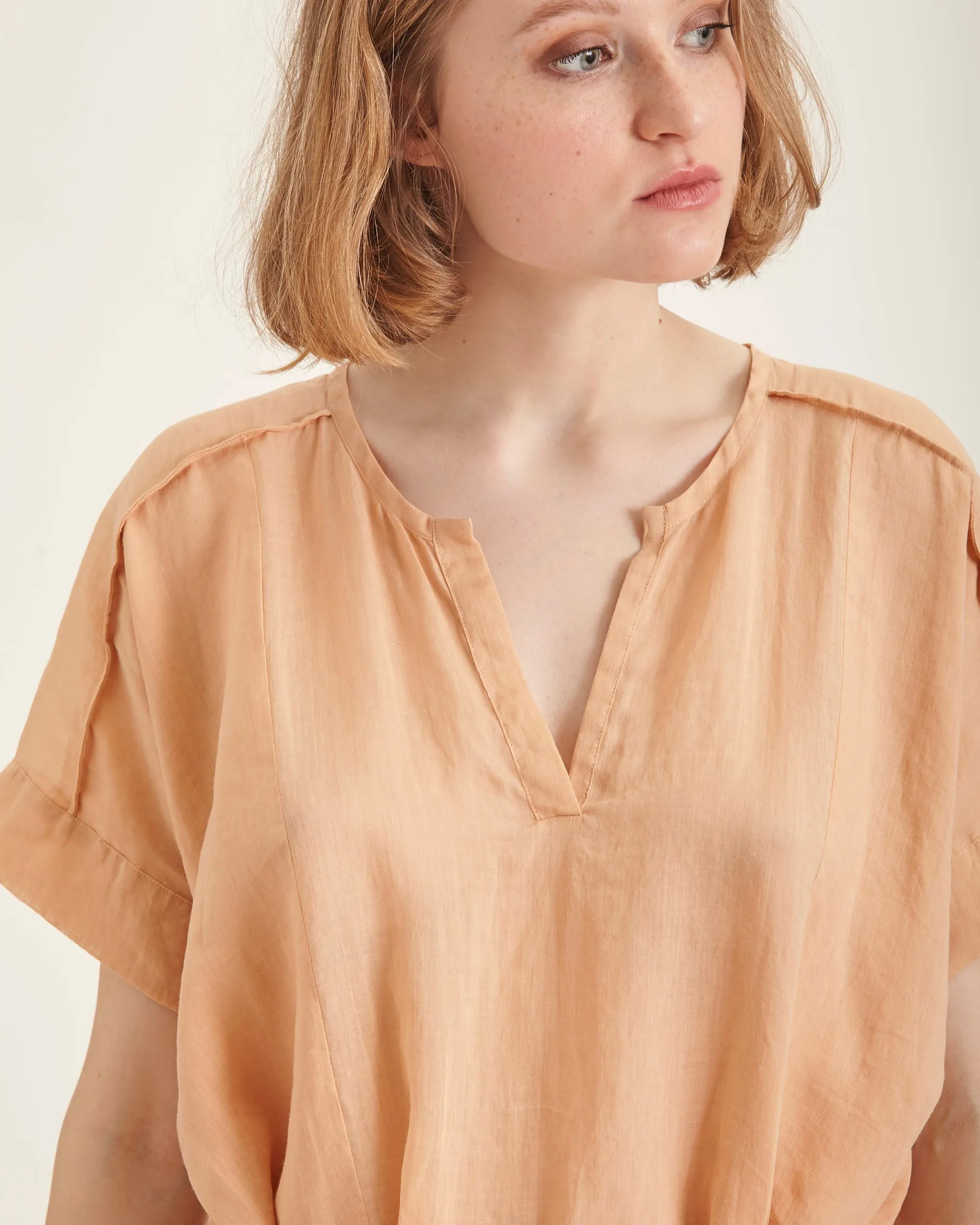 Mage dress in apricot