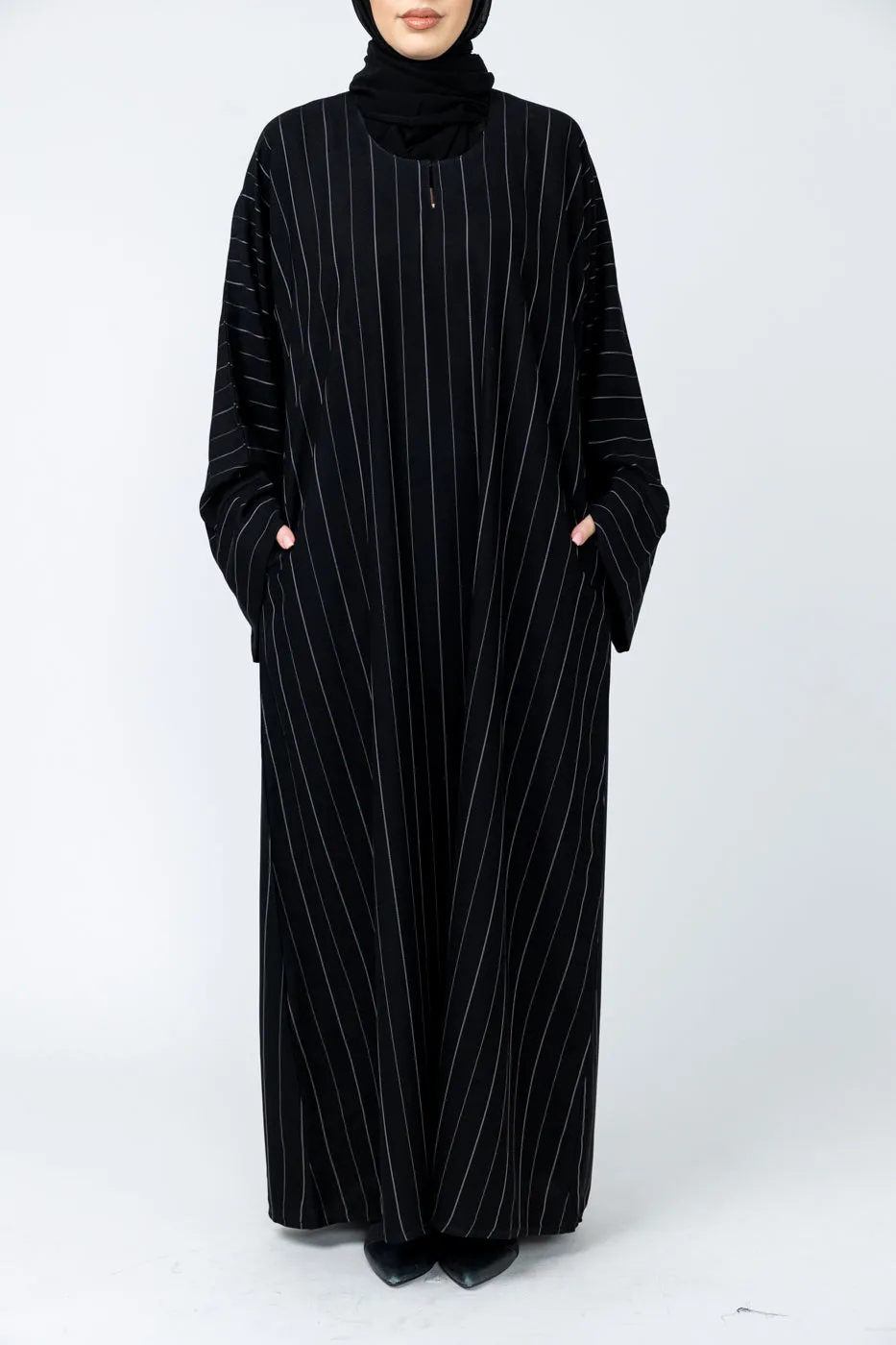 Marwa Straight Abaya - Black pinstripe