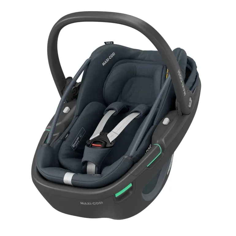Maxi Cosi Coral 360 & FamilyFix 360 Base - Essential Graphite  EX DISPLAY