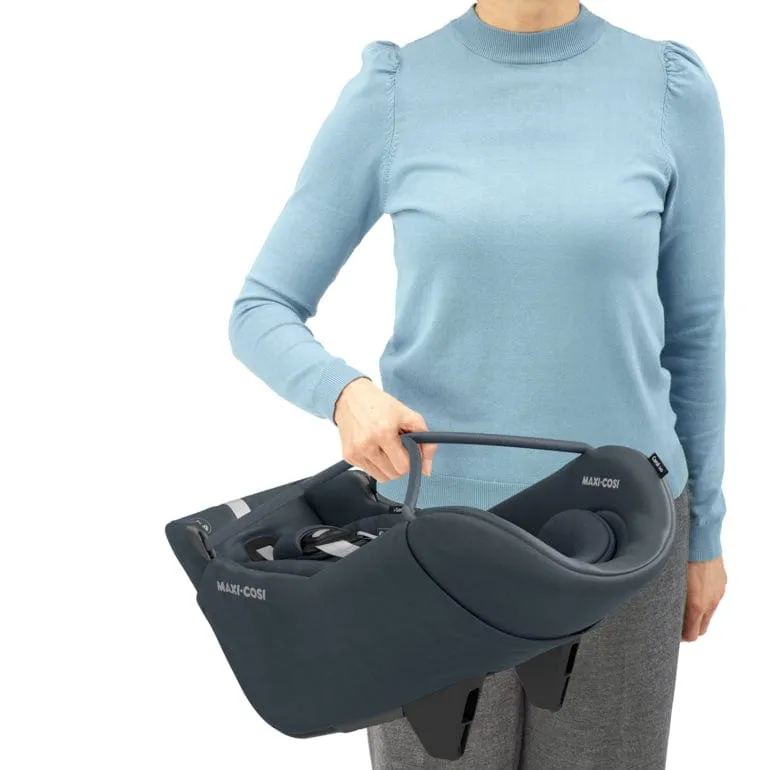 Maxi Cosi Coral 360 & FamilyFix 360 Base - Essential Graphite  EX DISPLAY