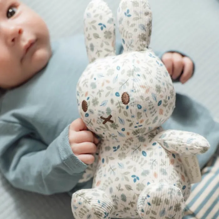 Miffy Bunny - Lucky Leaves