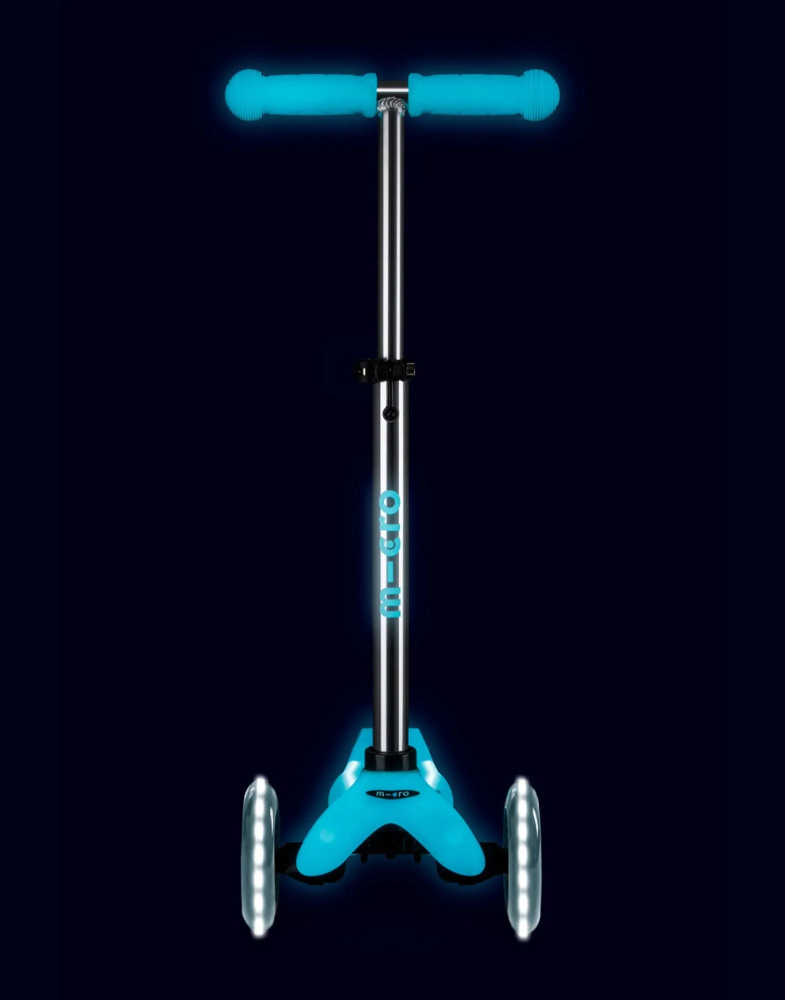 Mini Micro Deluxe Glow LED Plus 3 Wheel Scooter