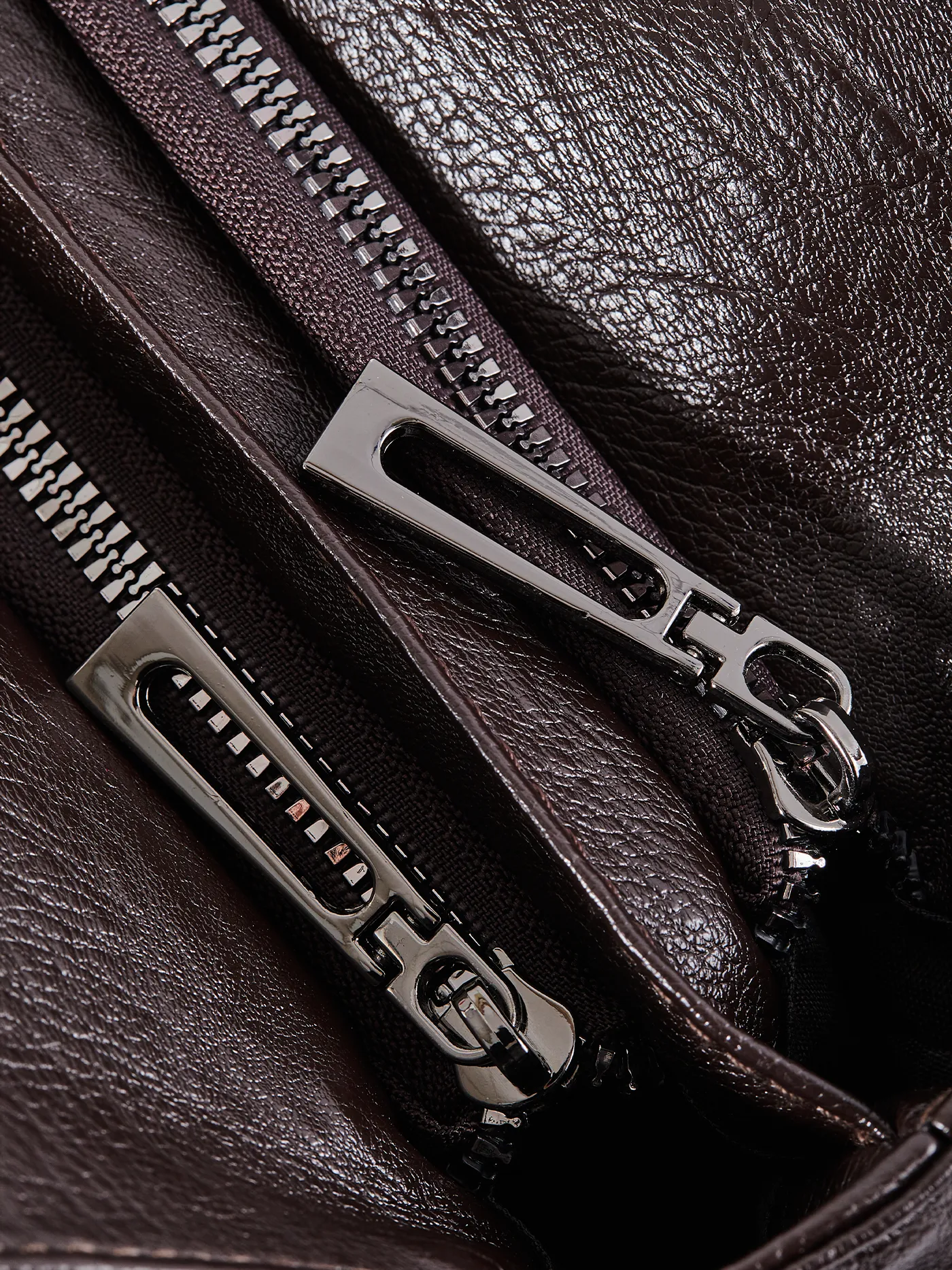 Naomi's Stylish Urban Handbag