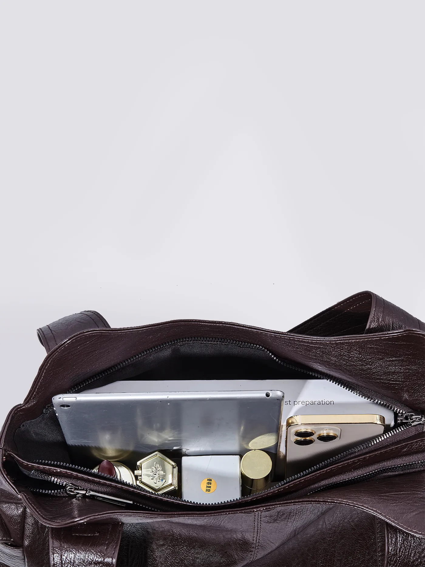 Naomi's Stylish Urban Handbag