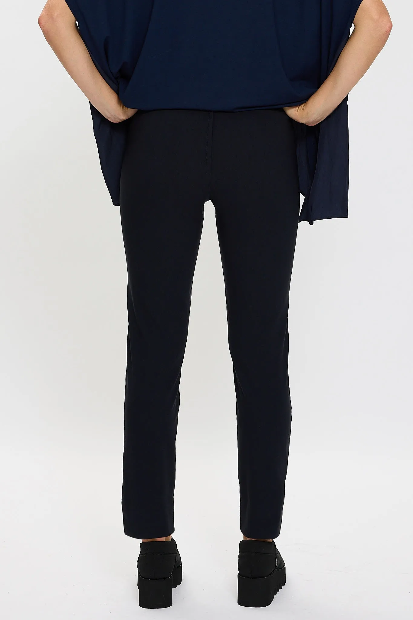 Nat Pant