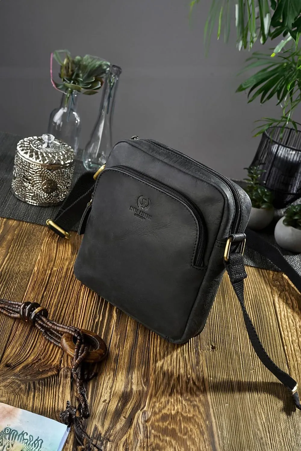Natural leather brown T-63-HBL shoulder bag