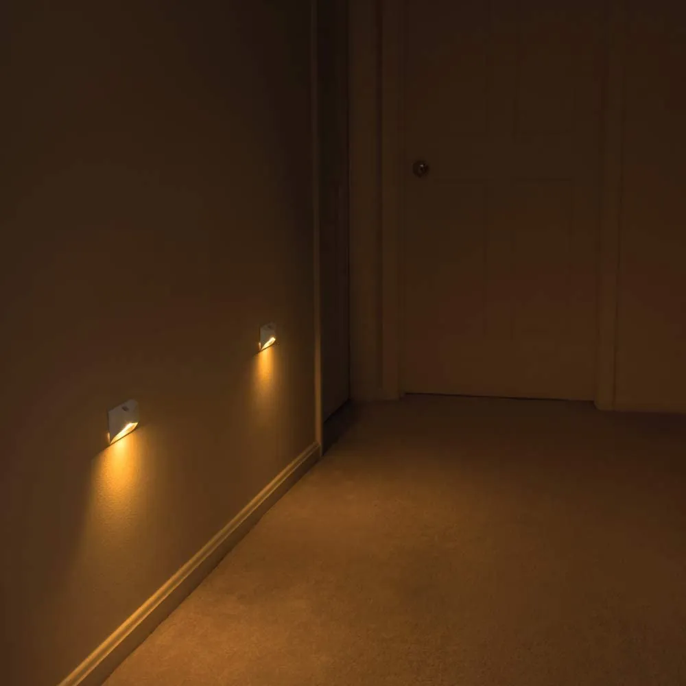 NEW Beams MB710A 15 Lumen Amber LED Sleep Friendly Wireless Battery Powered Motion Sensing Nightlight, 3-Pack, White! Retails $47 