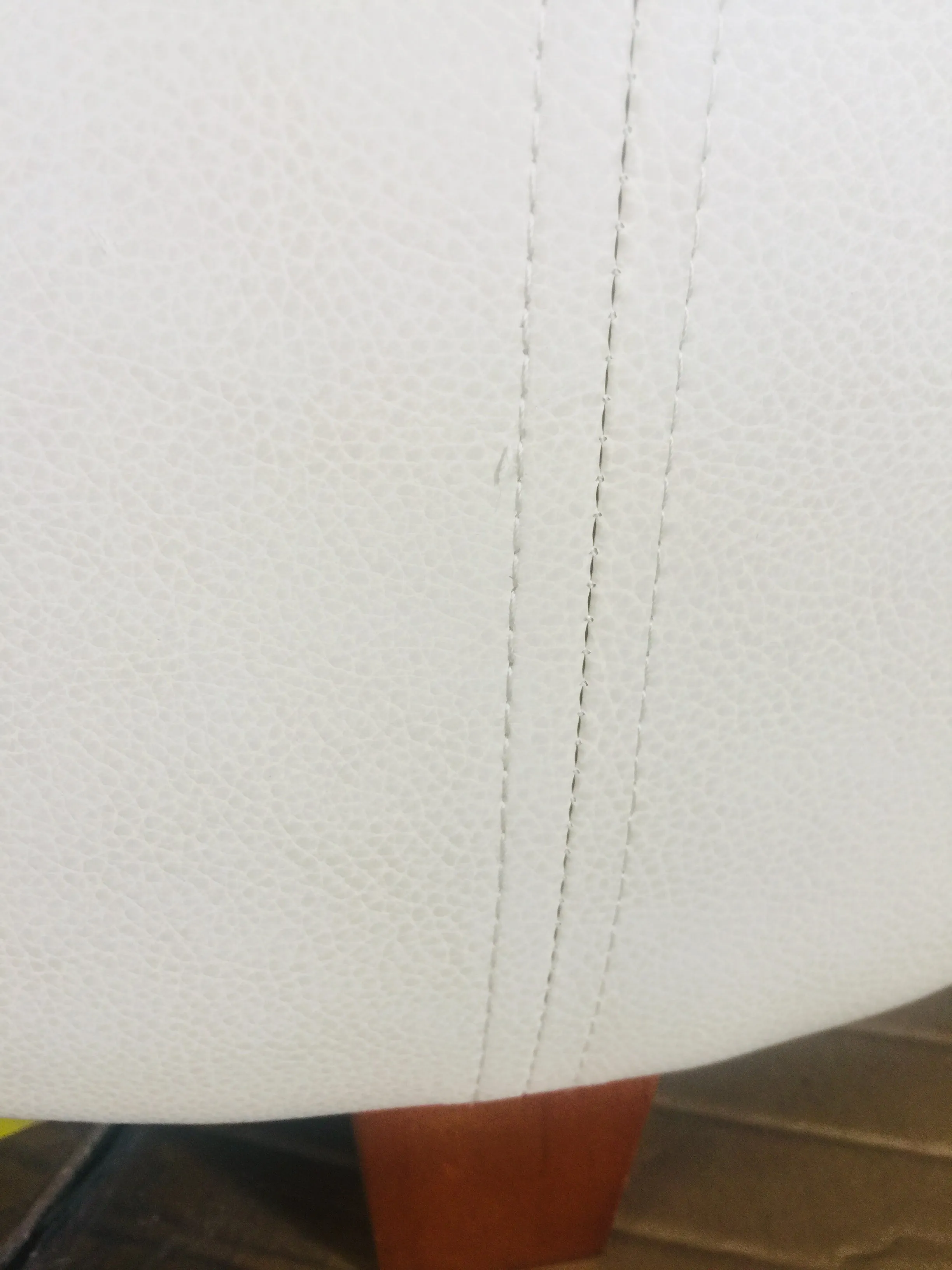 New Great Quality Large 2 Feet Diameter Storage Ottoman in Soft Ivory Pebble Faux Leather! Sturdy enough for extra seating! Retails $272 w/tax!