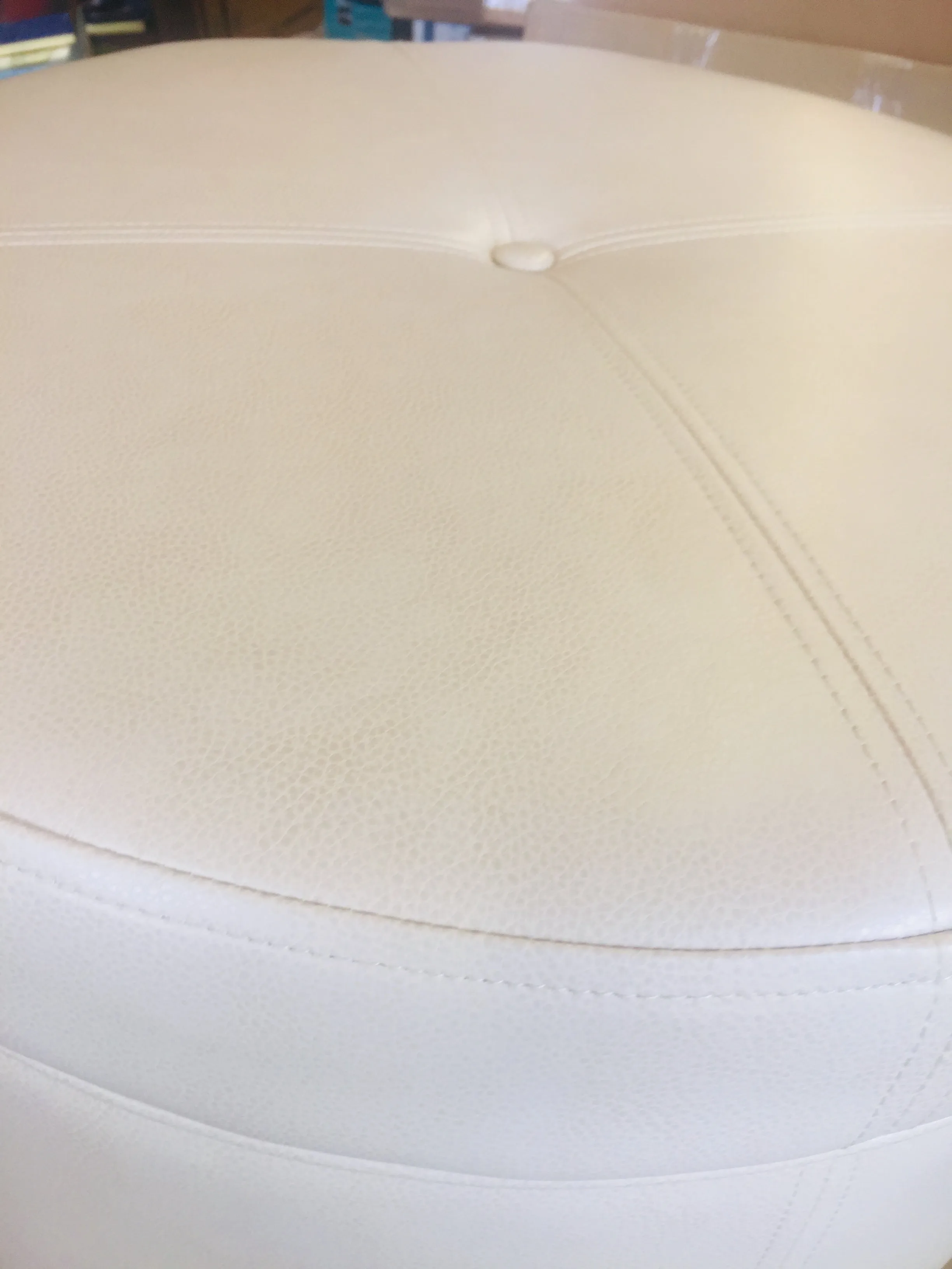 New Great Quality Large 2 Feet Diameter Storage Ottoman in Soft Ivory Pebble Faux Leather! Sturdy enough for extra seating! Retails $272 w/tax!
