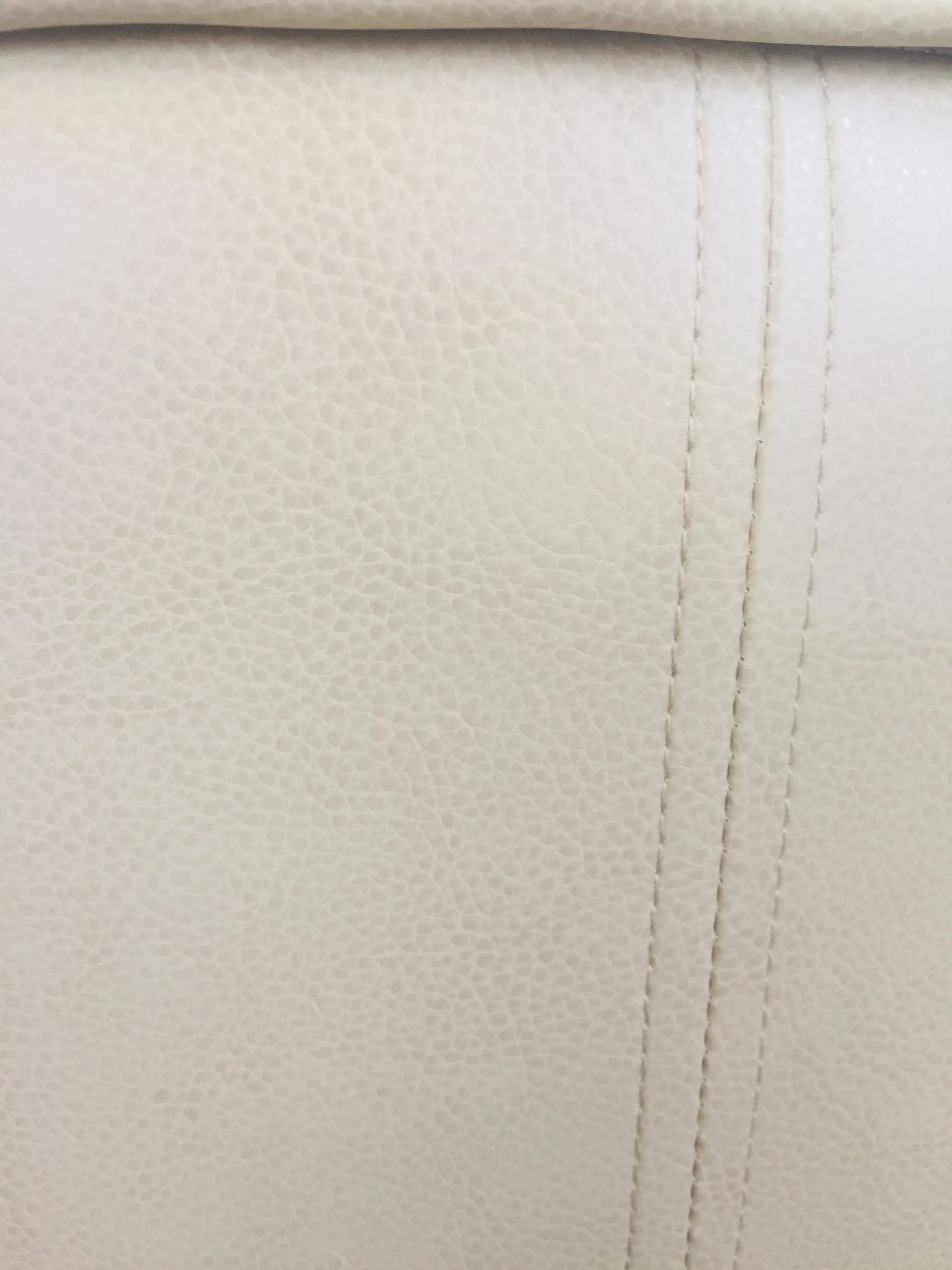 New Great Quality Large 2 Feet Diameter Storage Ottoman in Soft Ivory Pebble Faux Leather! Sturdy enough for extra seating! Retails $272 w/tax!