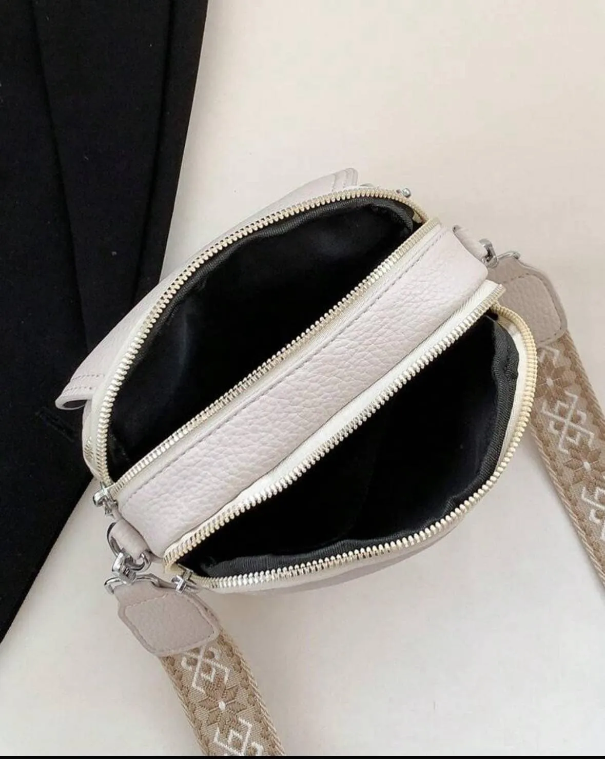 NIKITA HANDBAG - Cream